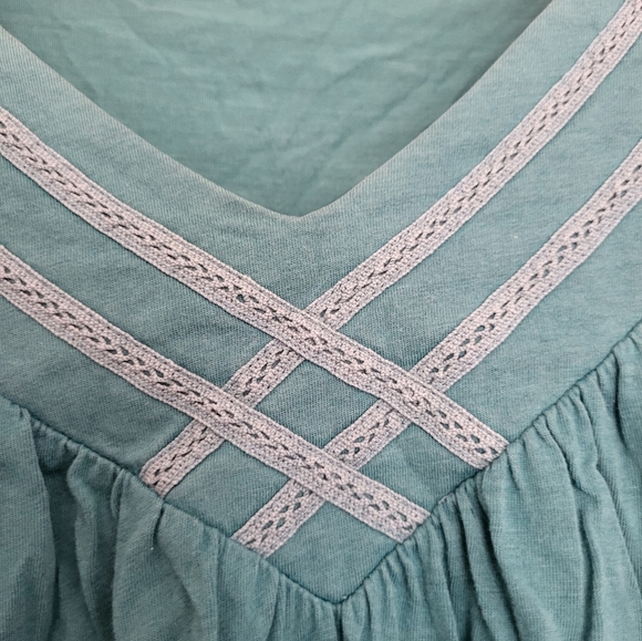 RW & Co embellished tee - Picture 4 of 6